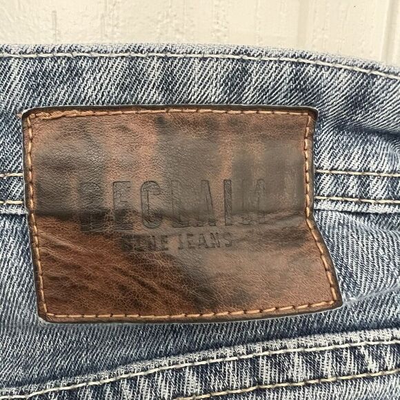 Reclaim Buckle Men’s Relaxed Jeans Size 33 R Regular Light Wash Distressed - Picture 9 of 10